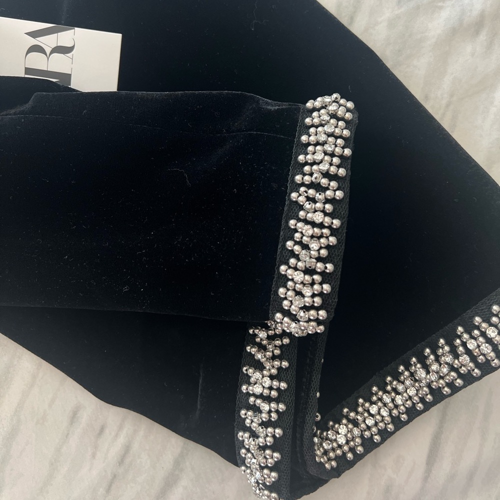 Zara Velvet Mini Skirt bottom embellished - Size XS - NWT - Picture 3 of 5